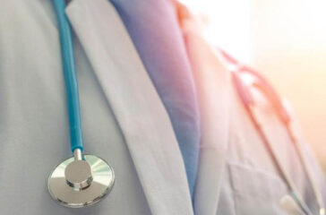 ilustrasi-dokter-anak-1764649964537_169