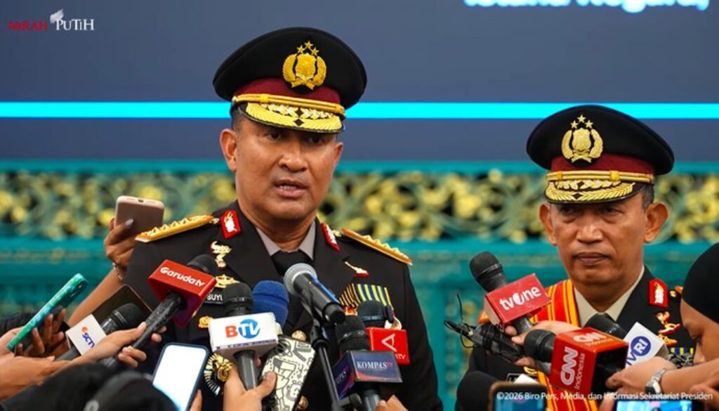 jenderal-suyudi-ario-seto-setelah-dilantik-menjabat-kapolri-oleh-presiden-prabowo-subianto-dia-menggantikan-jenderal-listyo-si-1790845164398_169